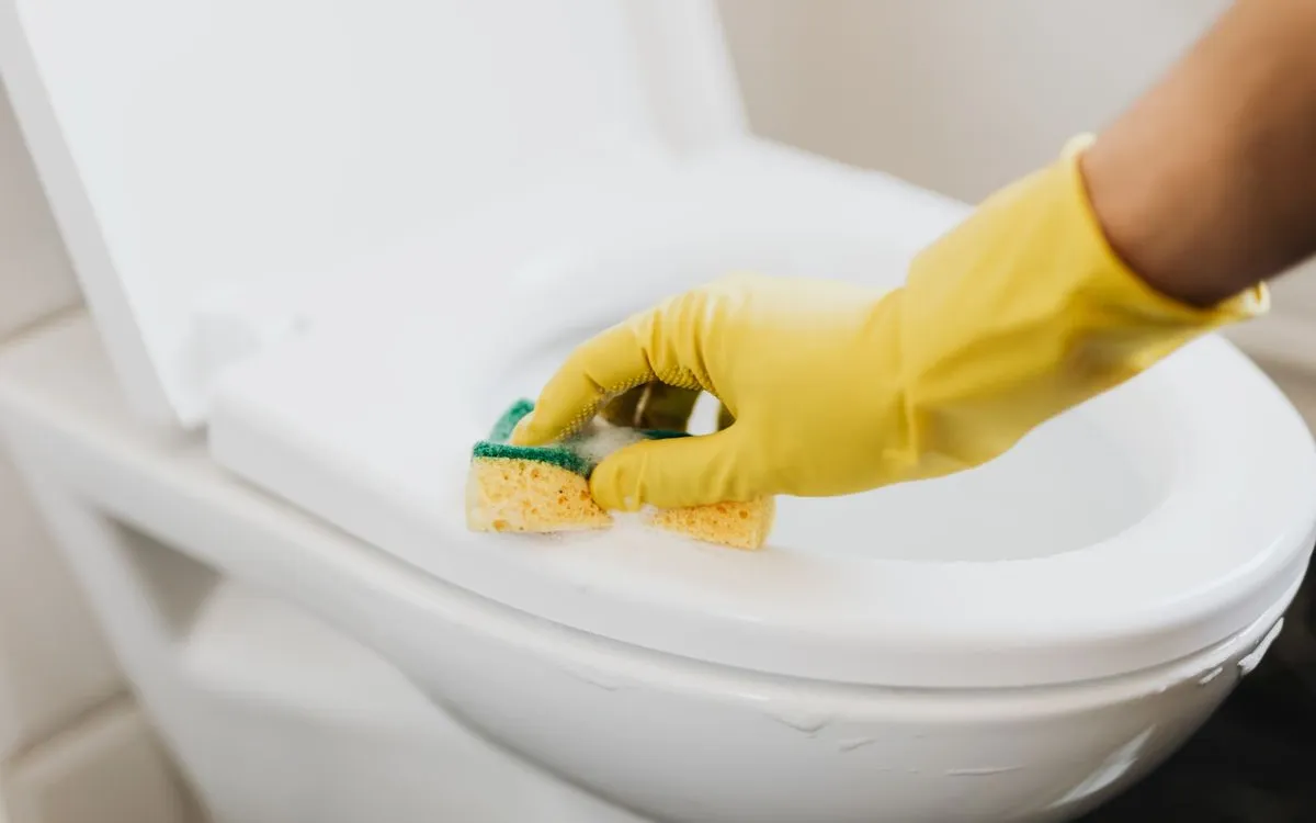 What Does a Commercial Cleaning Company Do on the First Visit?