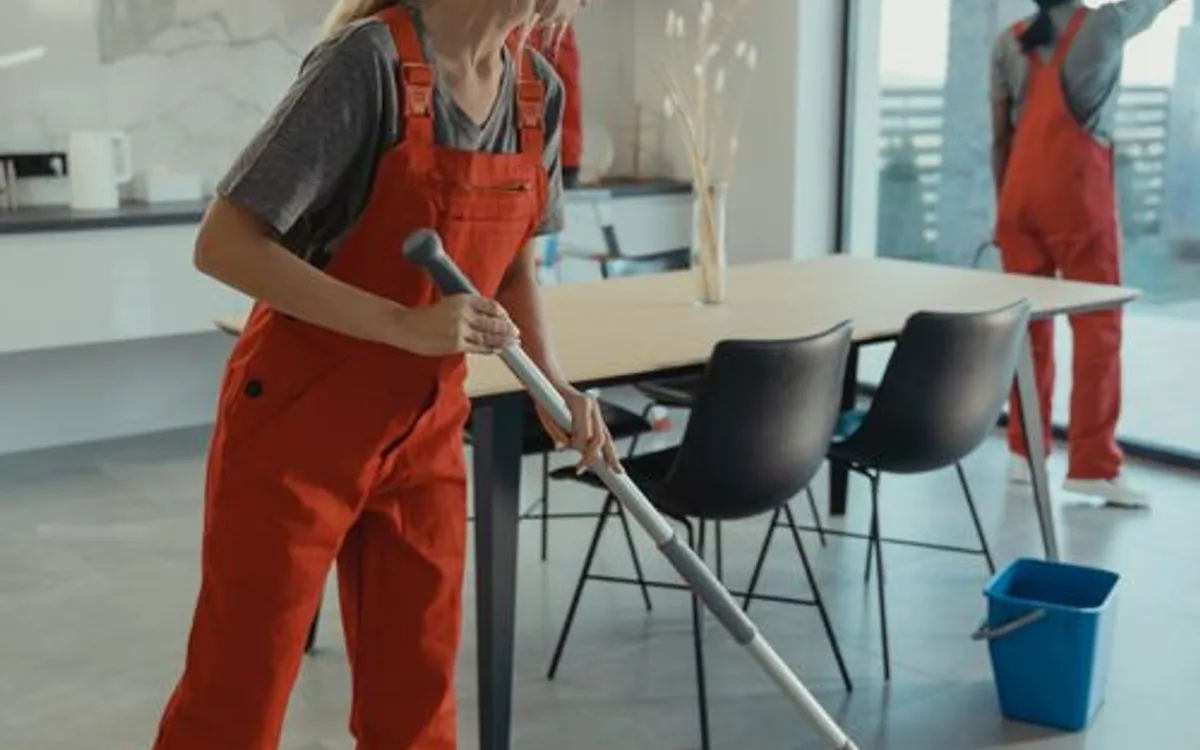 The Pros and Cons to Hiring Cleaning Staff for Your Commercial Business