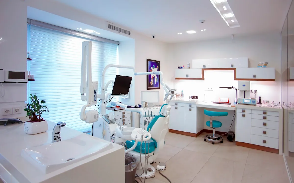 Dental Office Cleaning Checklist: Infection Control Best Practices